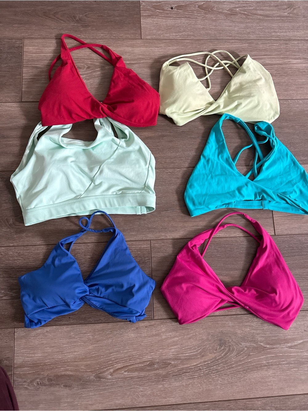 Women’s sports bra bundle